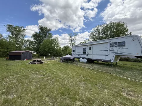 28-131 Woodhaven Lks, Sublette, IL 61367 photo 4