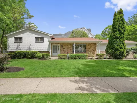5654 S Washington St, Hinsdale, IL 60521