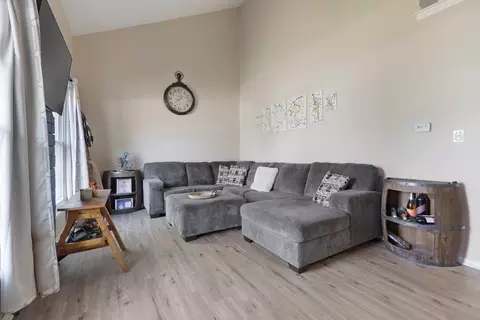 Living - 1475 Charles Ave, Algonquin, IL 60102 photo 3 of 3