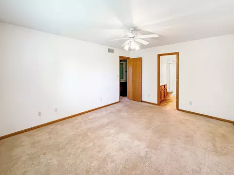 3154 Sandy Pointe Dr #1, Freeport, IL 61032 photo 15