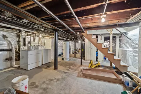 Other - 572 Walnut Ave, Elgin, IL 60123 photo 6 of 9