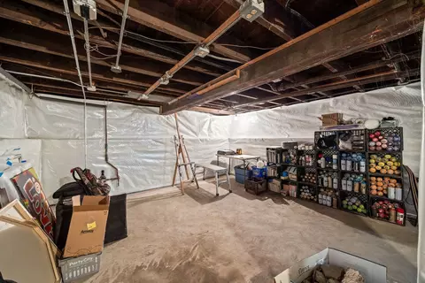 Other - 572 Walnut Ave, Elgin, IL 60123 photo 7 of 9