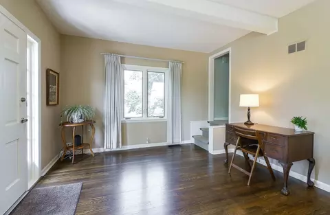 1319 E Harrison Ave, Wheaton, IL 60187 photo 3