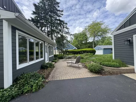 1319 E Harrison Ave, Wheaton, IL 60187 photo 23