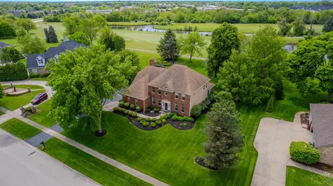 24065 Brancaster Dr, Naperville, IL 60564