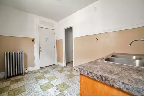 181 N La Crosse Ave, Chicago, IL 60644 photo 11