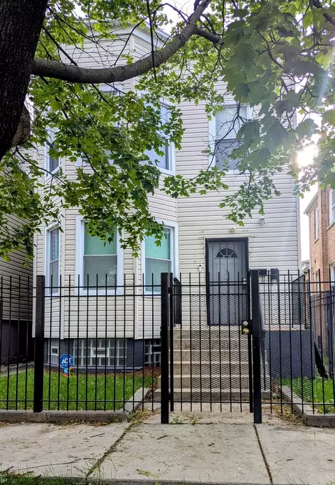 6814 S Marshfield Ave, Chicago, IL 60636