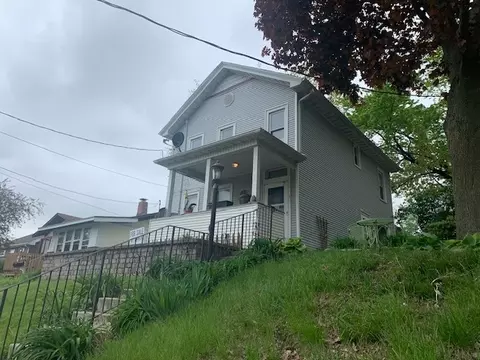1013 Guion St, Ottawa, IL 61350