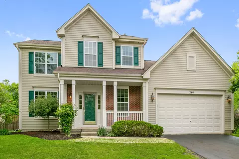 240 Regency Blvd, Sugar Grove, IL 60554