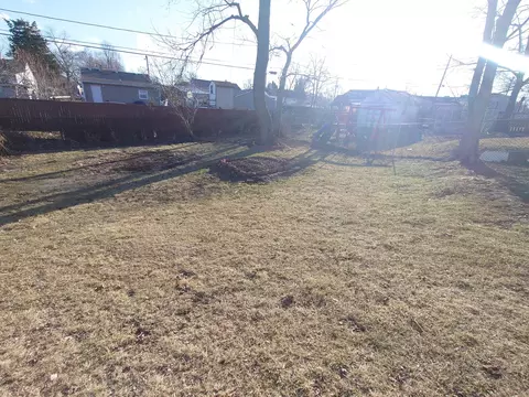 Exterior - 1139 E Galena Blvd, Aurora, IL 60505 photo 5 of 5