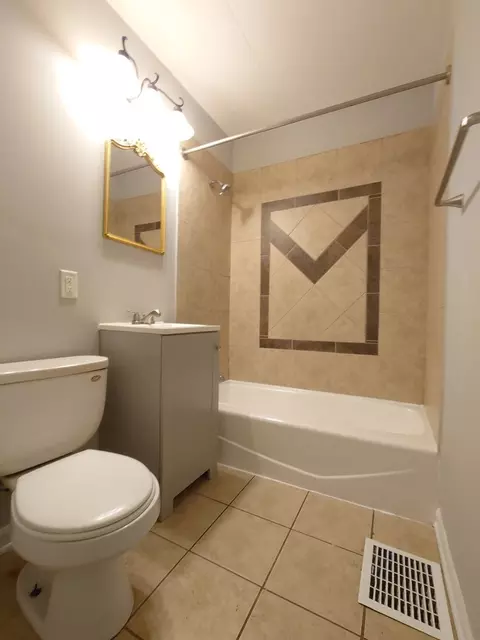 Bath - 1139 E Galena Blvd, Aurora, IL 60505 photo 2 of 2