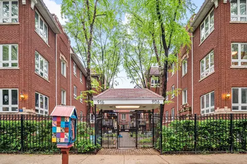 908 W Agatite Ave #GN, Chicago, IL 60640