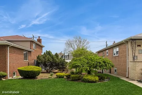5339 S Austin Ave, Chicago, IL 60638