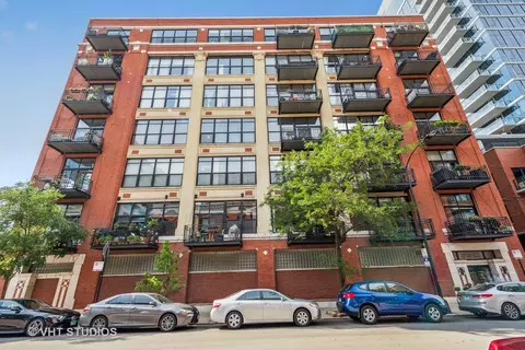 843 W Adams St #310, Chicago, IL 60607