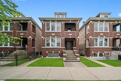 4240 S Mozart St, Chicago, IL 60632