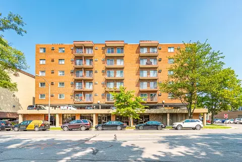 7830 W North Ave #306, Elmwood Park, IL 60707