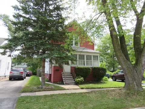 315 Blackstone St, Thornton, IL 60476
