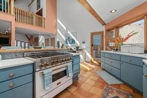 20719 Highview Rd, Marengo, IL 60152 photo 8