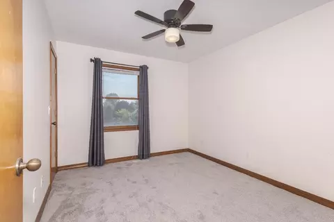 Bedroom - 1712 Royal Pointe Dr, Bloomington, IL 61704 photo 3 of 8
