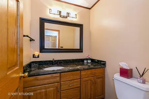 Bath - 9271 Birch Ave, Mokena, IL 60448 photo 1 of 4