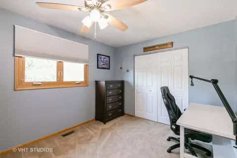 Bedroom - 9271 Birch Ave, Mokena, IL 60448 photo 3 of 3