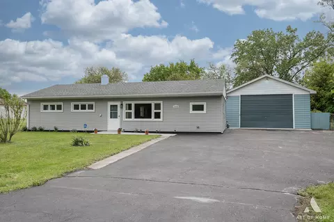 16568 Plainview Dr, Markham, IL 60428