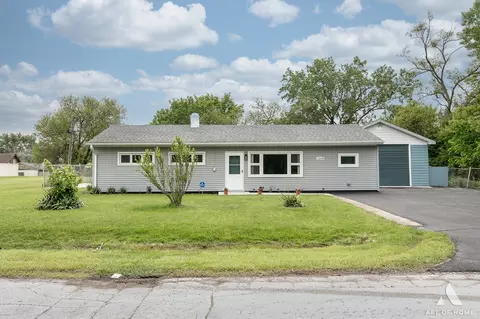 Exterior - 16568 Plainview Dr, Markham, IL 60428 photo 10 of 10