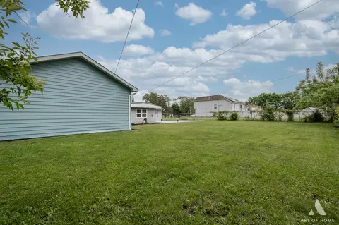 Exterior - 16568 Plainview Dr, Markham, IL 60428 photo 6 of 10