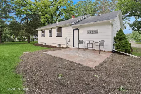 2309 N Riverside Dr, Mchenry, IL 60051 photo 17