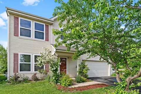 460 Mozart Ln, Volo, IL 60073