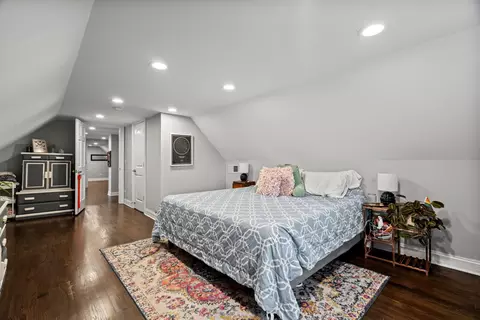 Bedroom - 6433 28th St, Berwyn, IL 60402 photo 3 of 6