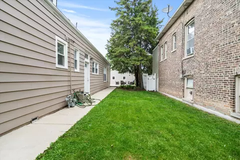 Exterior - 6433 28th St, Berwyn, IL 60402 photo 4 of 4