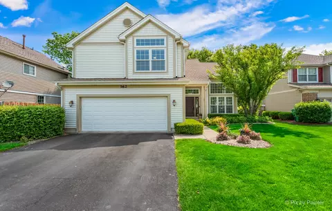 162 Toulon Dr, Buffalo Grove, IL 60089