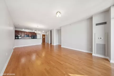 Living - 233 E 13th St #1902, Chicago, IL 60605 photo 3 of 4
