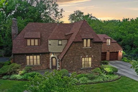 236 Country Club Rd, Chicago Heights, IL 60411