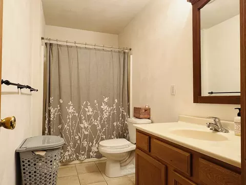 Bath - 1603 Tranquil Pl, Durand, IL 61024 photo 4 of 4
