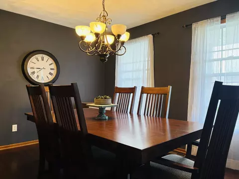 Dining - 1603 Tranquil Pl, Durand, IL 61024 photo 2 of 4