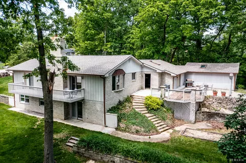 13443 S Forest Ln, Lockport, IL 60441