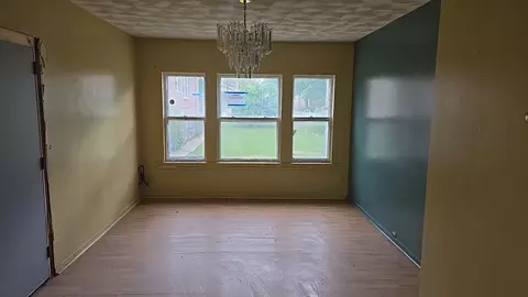 316 E 107th St, Chicago, IL 60628 photo 5