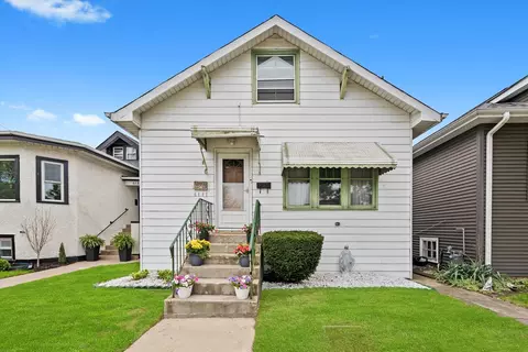 6141 W Peterson Ave, Chicago, IL 60646