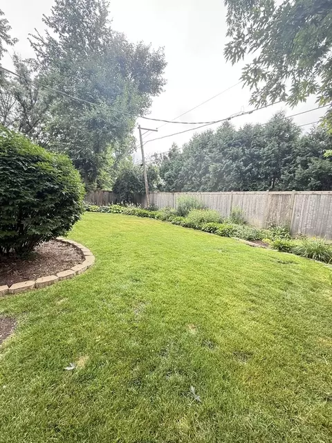 3209 Crescent Ave, Mchenry, IL 60050 photo 19