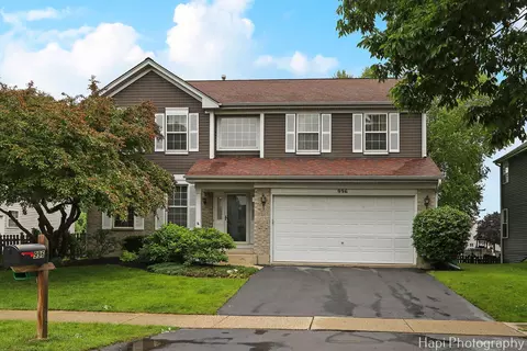 996 Highgate Ln, Grayslake, IL 60030