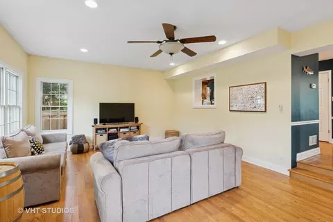 Other - 720 Beaver Rd, Glenview, IL 60025 photo 2 of 6