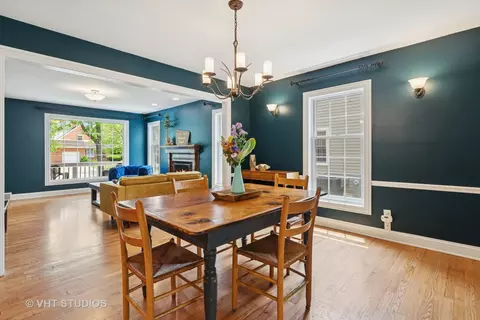 Dining - 720 Beaver Rd, Glenview, IL 60025 photo 1 of 2