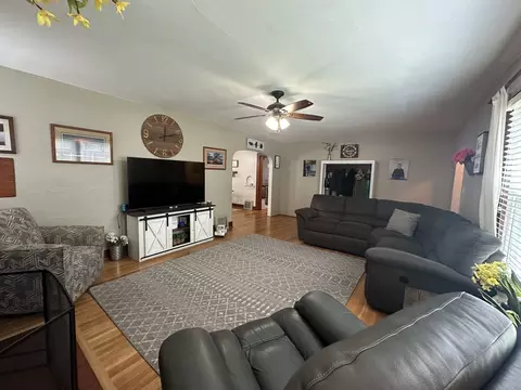 506 W Morris St, Morrison, IL 61270 photo 9