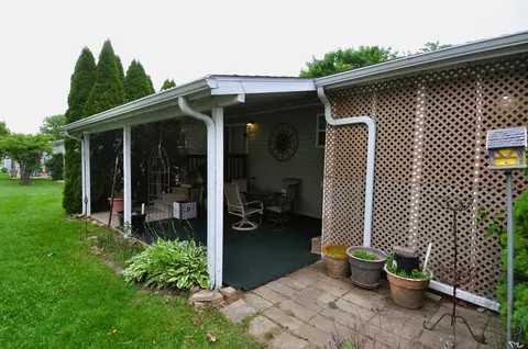 5453 White Pine Ln, Roscoe, IL 61073 photo 21