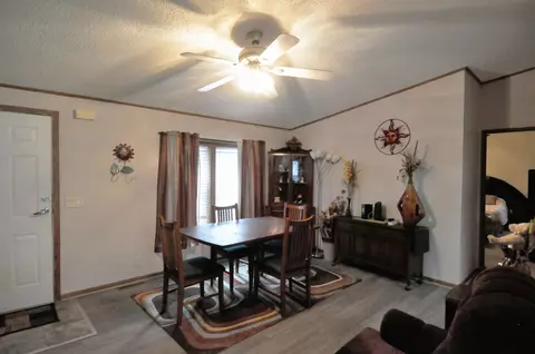 5453 White Pine Ln, Roscoe, IL 61073 photo 2