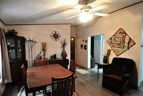 5453 White Pine Ln, Roscoe, IL 61073 photo 3