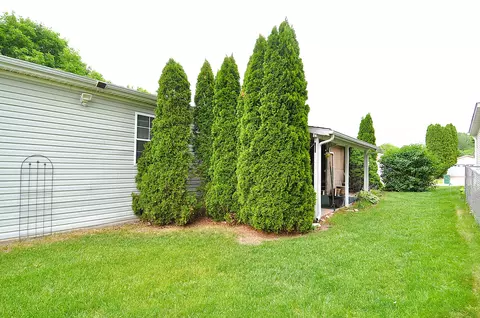 5453 White Pine Ln, Roscoe, IL 61073 photo 22