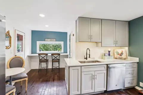 306 Water St, East Dundee, IL 60118 photo 10
